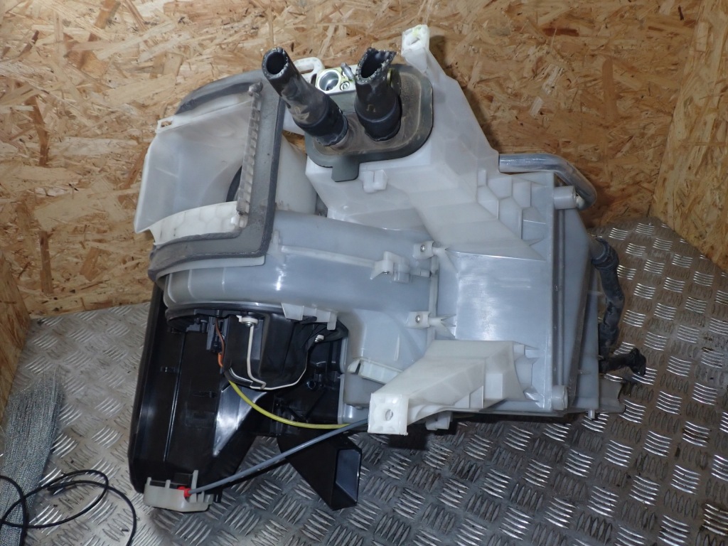 Обігрівач mercedes b 180 w245 2.0cdi 2007r 11752 в Україні