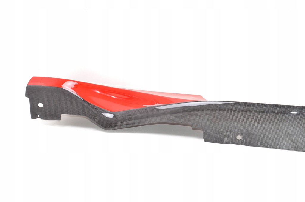 фото №8, Ferrari 488 pista молдинг порог правая карбон