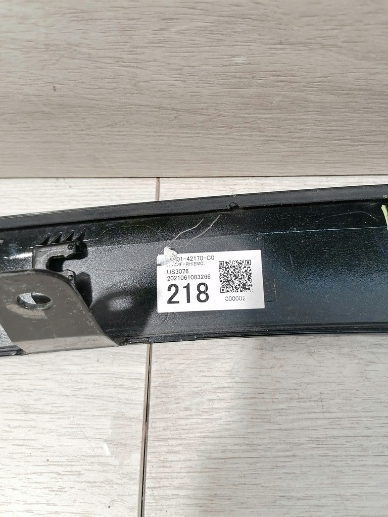 фото №10, Toyota rav 4 молдинг правий перед 75601-42170-c0