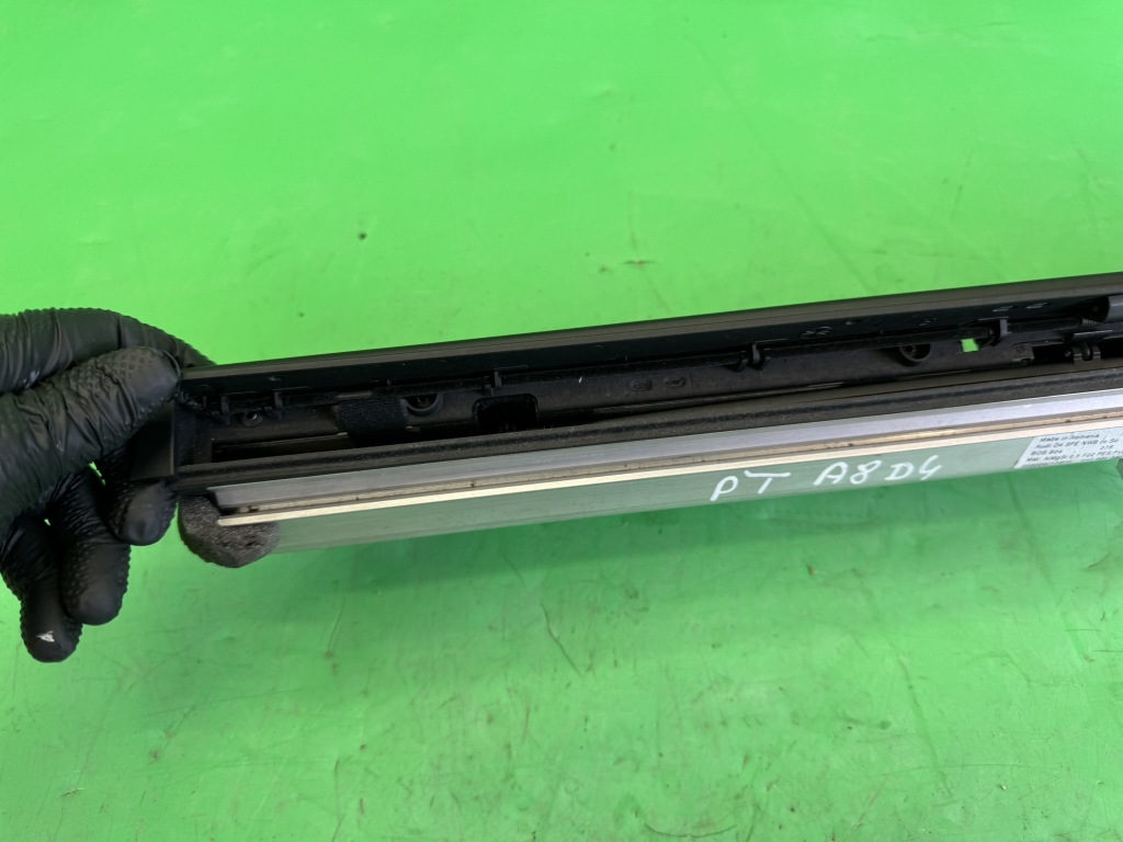 Шторка штора стекло дверь правых задних 4h0861334 audi a8 d4 09- короткий в Украине