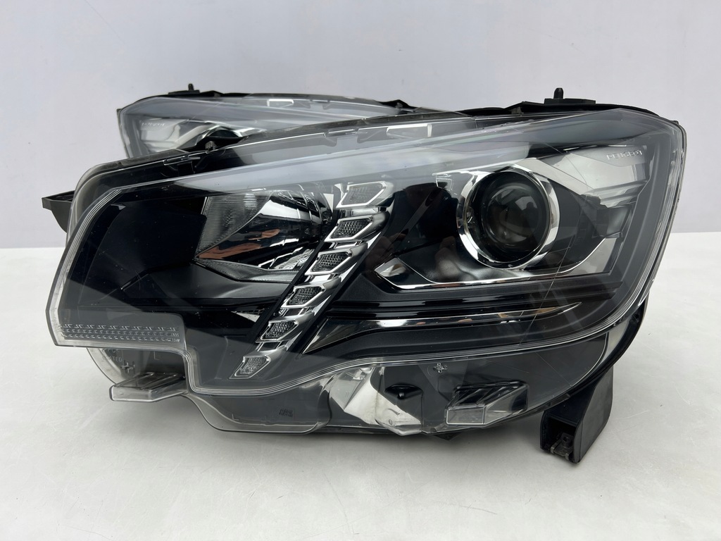 фото №1, Peugeot rifter 4 iv лампа передняя левая перед линза led europa 2018-