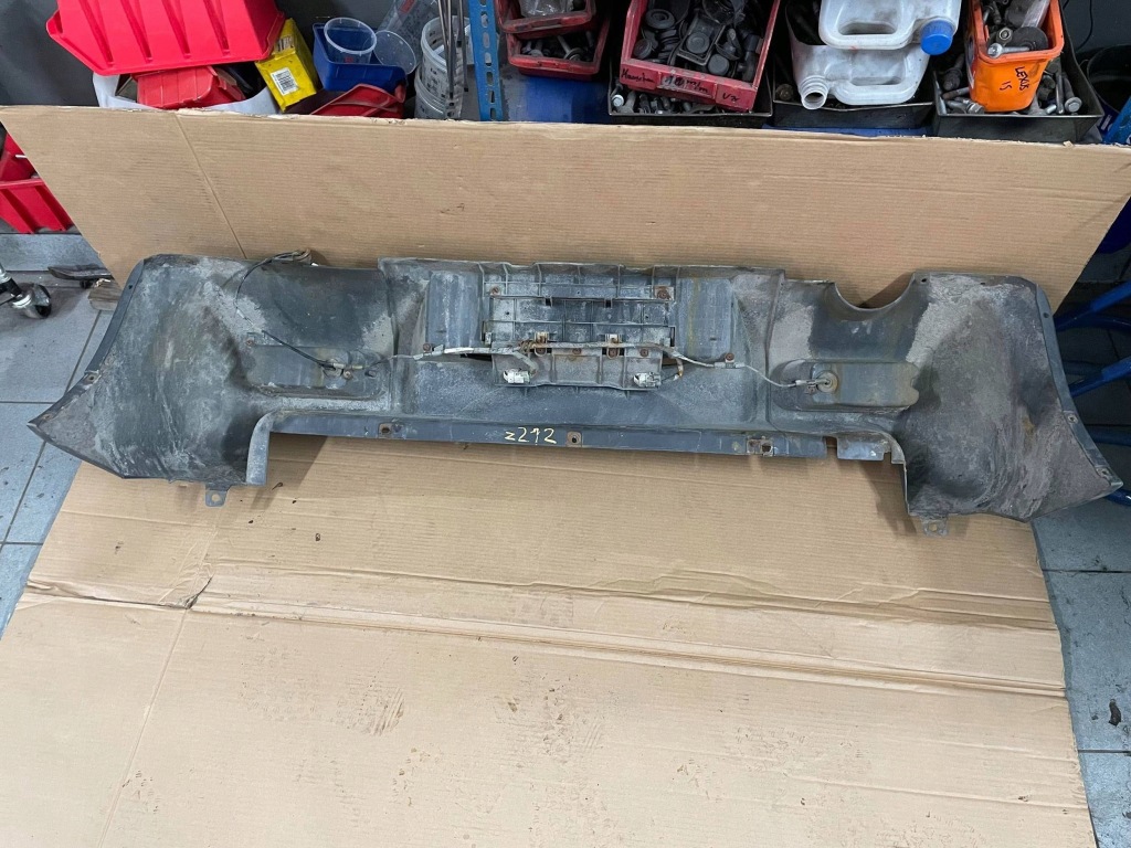 фото №7, Suzuki jimny iii 1998-2019 бампер задняя kompletny lift