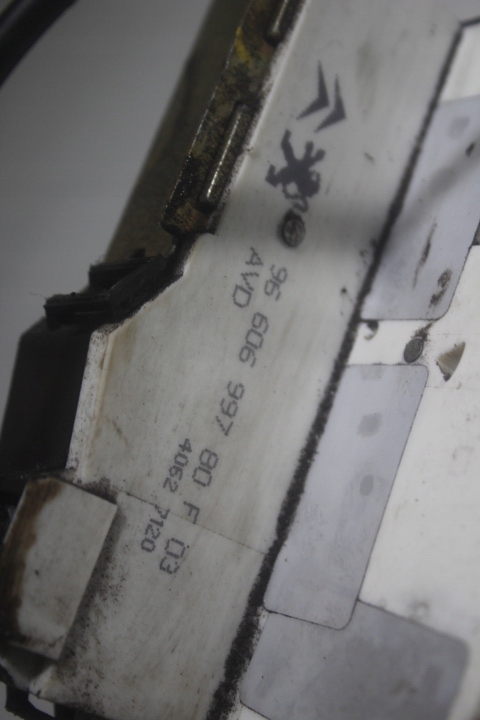 фото №5, Замок правий перед двері citroen c4 i