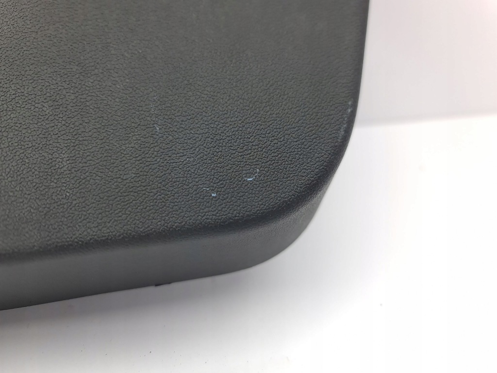 фото №5, Audi a1 2023 обшивка кришки задній багажника i інше елементи