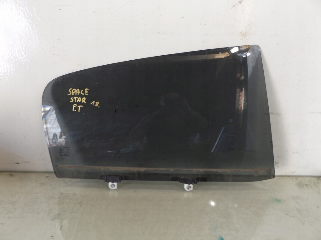 фото №1, Space star ii lift скло правий задня
