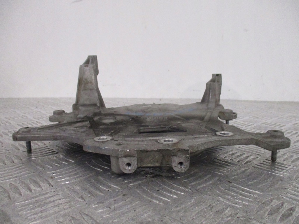 Накладка розподільного валу alfa romeo stelvio 2.2d Доставка