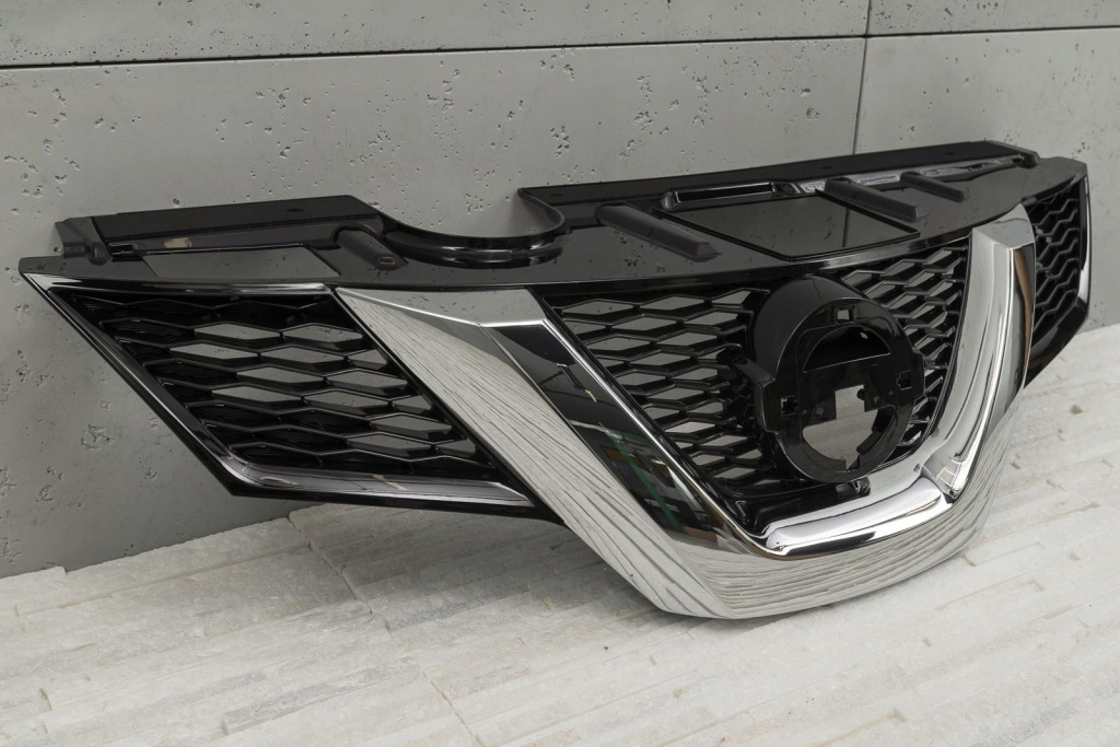 фото №13, Nissan x-trail t32 решётка радиатора pod камера 623104ce0a