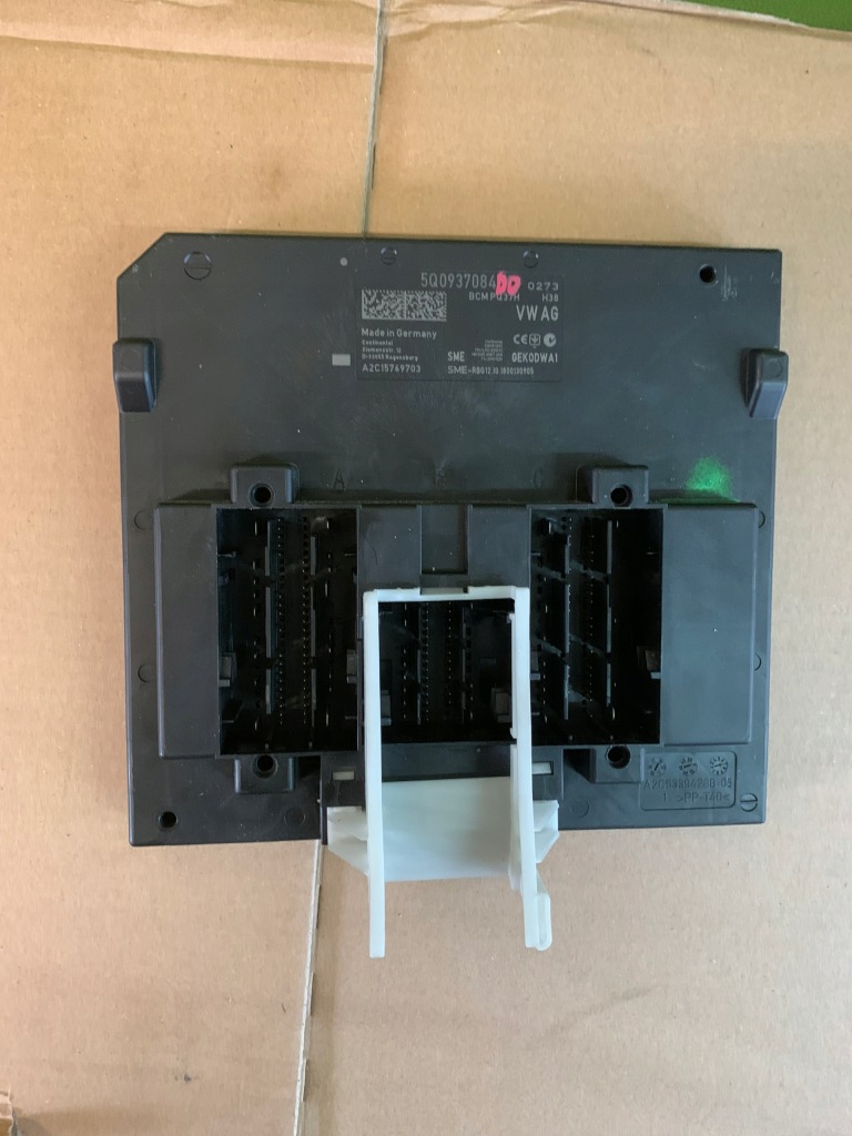 фото №1, Модуль комфорту vw 5q0937084dc a2c15769703