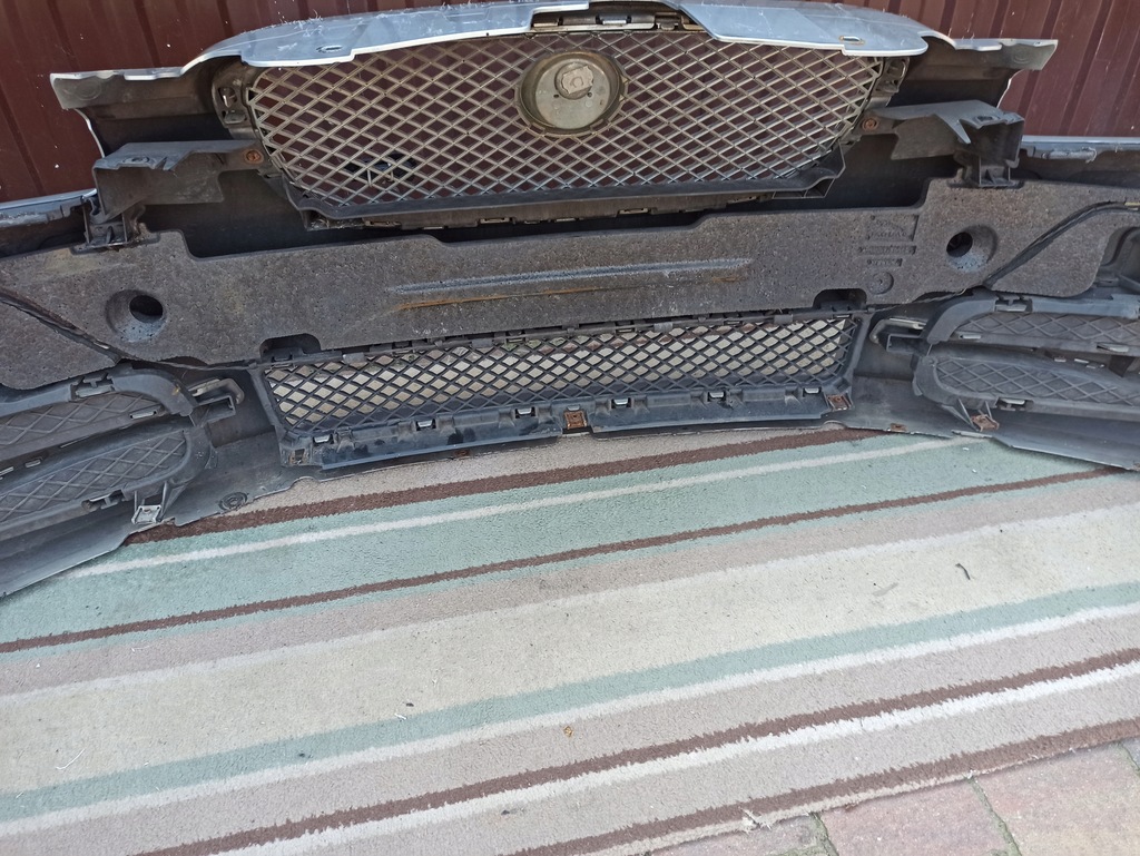 фото №13, Бампер перед jaguar xf x250 сріблястий 07-11r