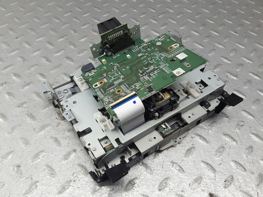 Дисплей cadillac ats 23173159 Зі Шроту