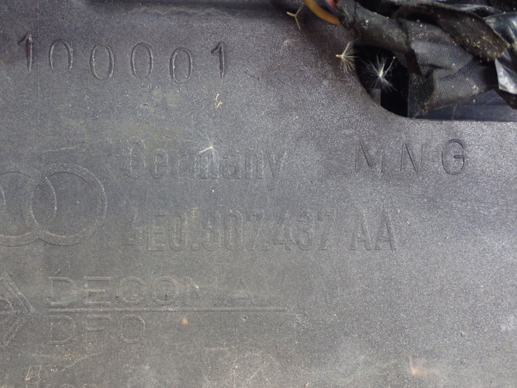 фото №16, Audi a8 d3 lift 05-10 бампер перед передний kompletny решётка радиатора 4z4z