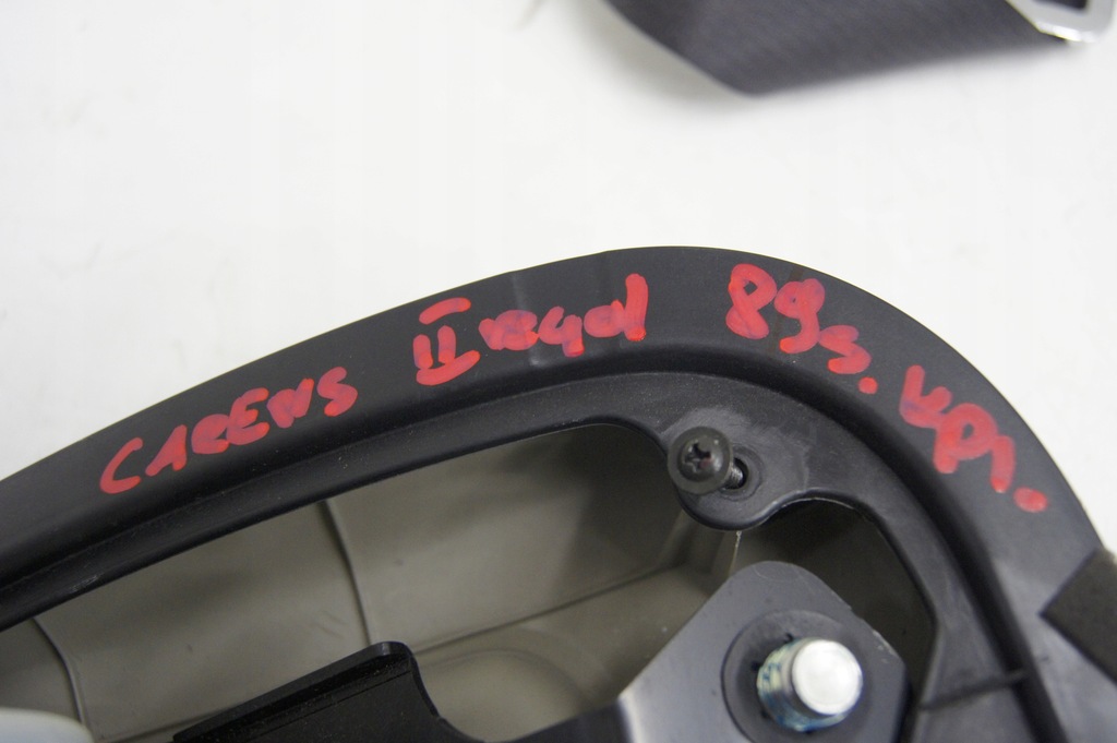 фото №8, Carens iv pas безопасности ремни левый + правый задняя