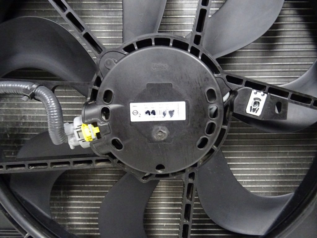 Qashqai 2 j11 1.5 dci комплект радиатор вентилятор интеркулер 214107399r Доставка