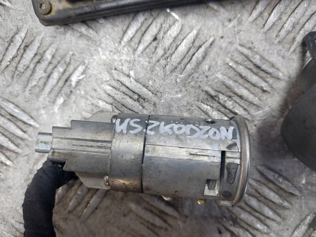 фото №4, Набор стартовый renault clio ii 1.4 8v 7700115097 7700110471