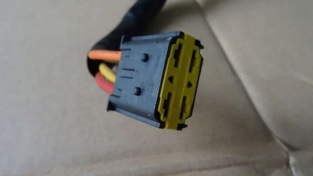 фото №4, Dacia logan i 1 замок запалювання ключ