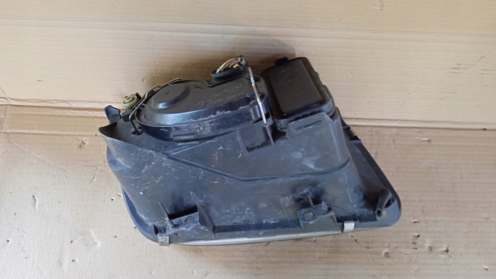 фото №8, Vw bora лампа перед ліва eu