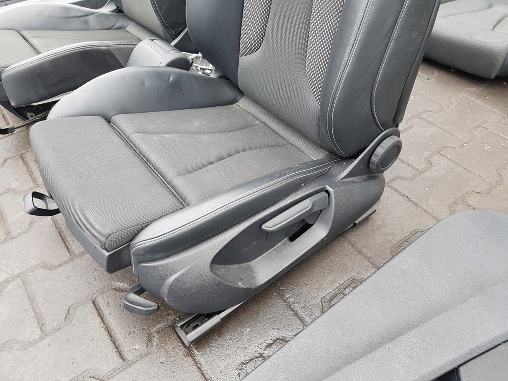 фото №9, Audi a3 8v 13-16r s-line hb сидіння напівшкіра заднє сидіння 3d