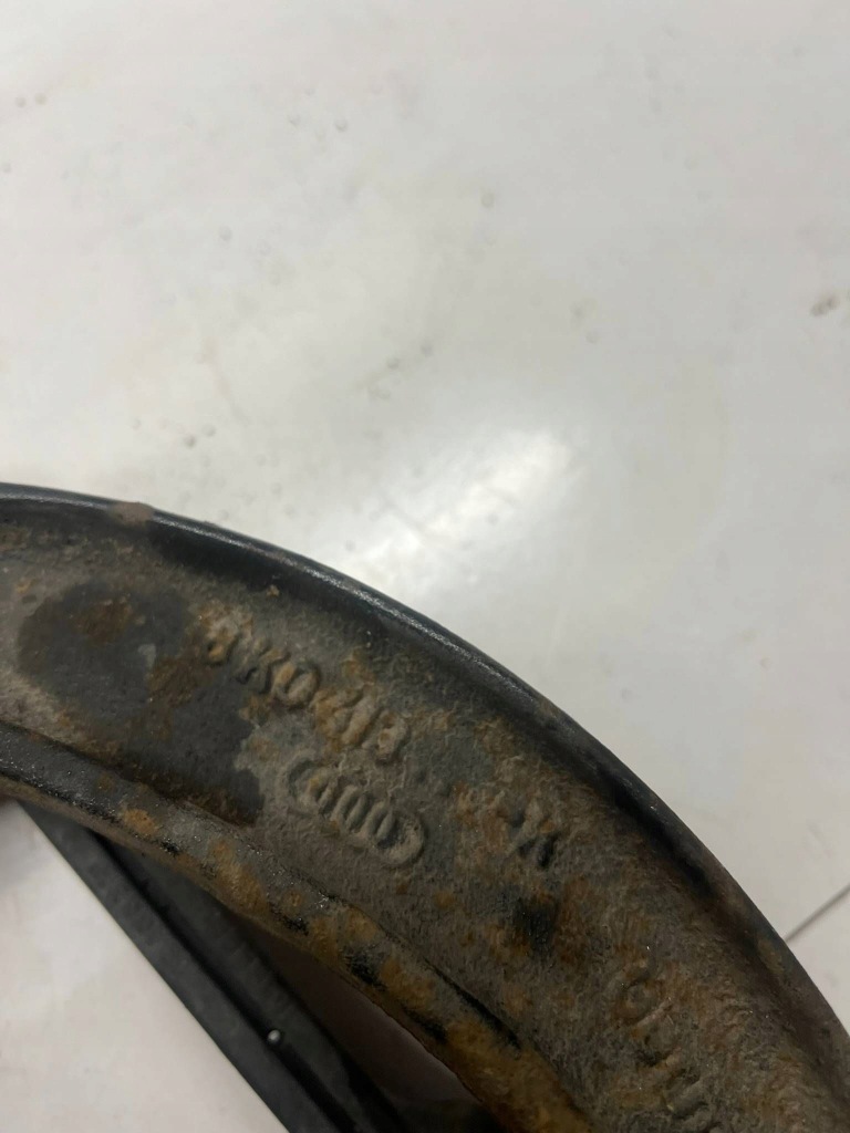 фото №6, 8k0 413 кронштейн амортизатора нижние audi a4 s4 b8 8k перед левый