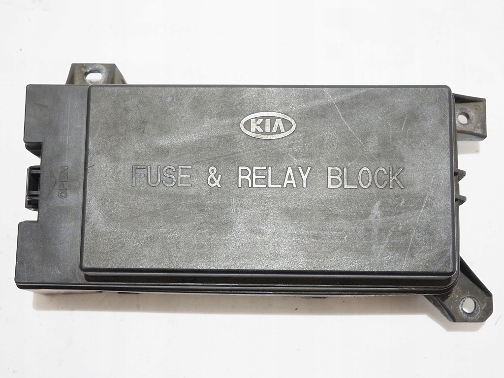 фото №1, Kia carnival ii коробка предохранителей 0k53h l03h