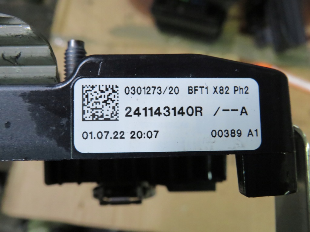 фото №2, Запобіжники renault 241143140r