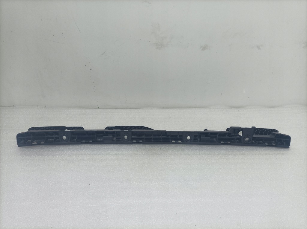 фото №8, Направляющая бампера задняя vw touran iii 5ta807863