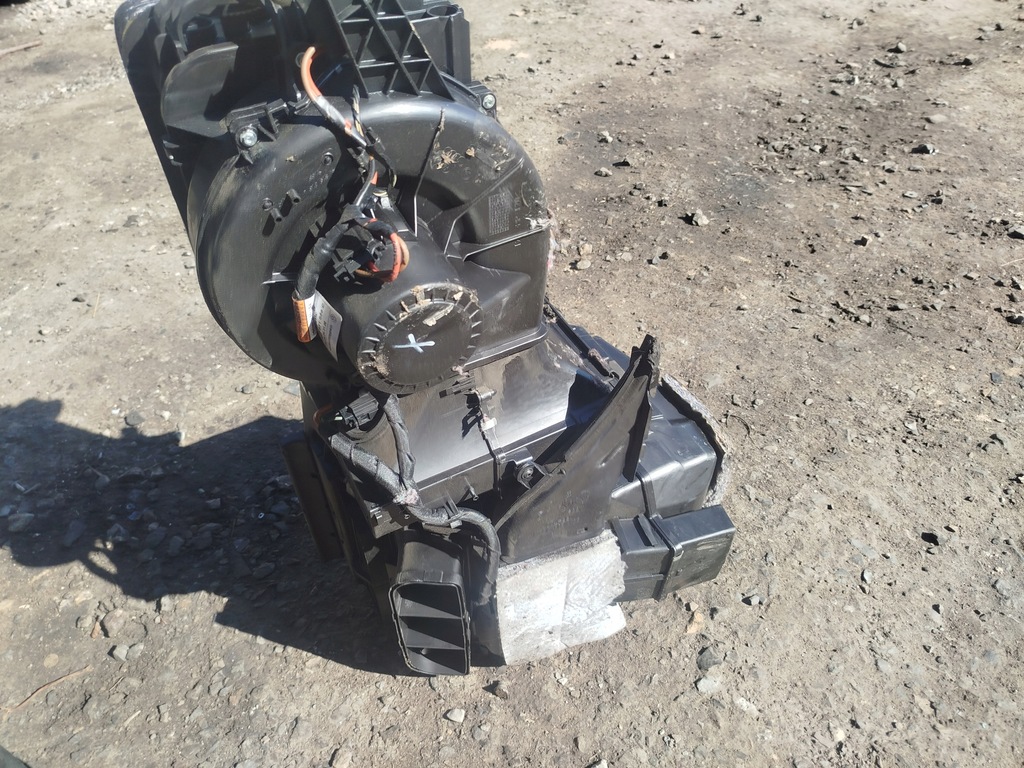 фото №7, Обігрівач корпус повітродувка skoda fabia ii 6q1820308t