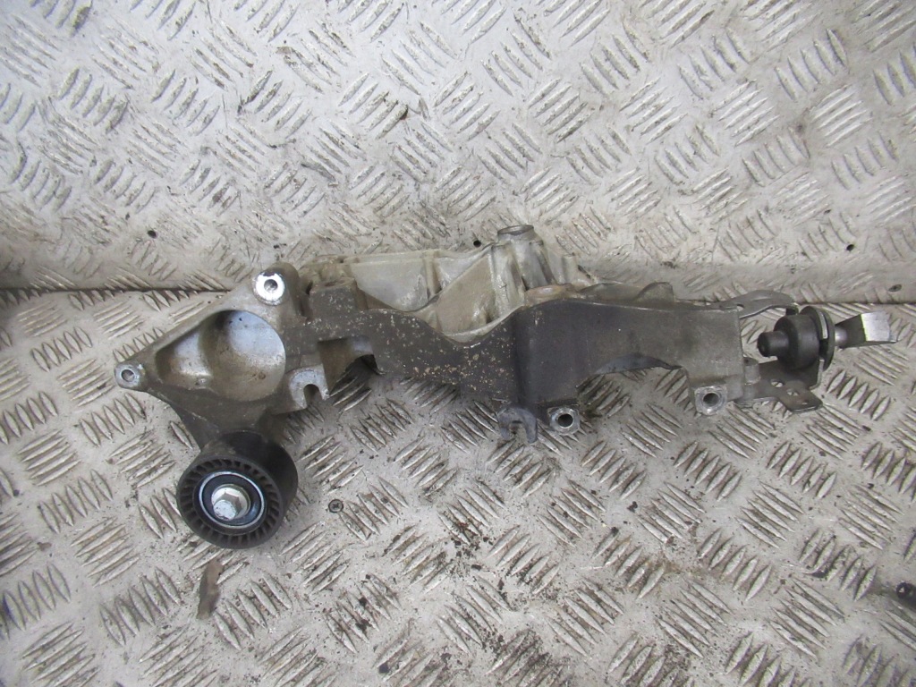 Купить Кронштейн кронштейн генератора renault laguna 3 2.0 dci 8200527320