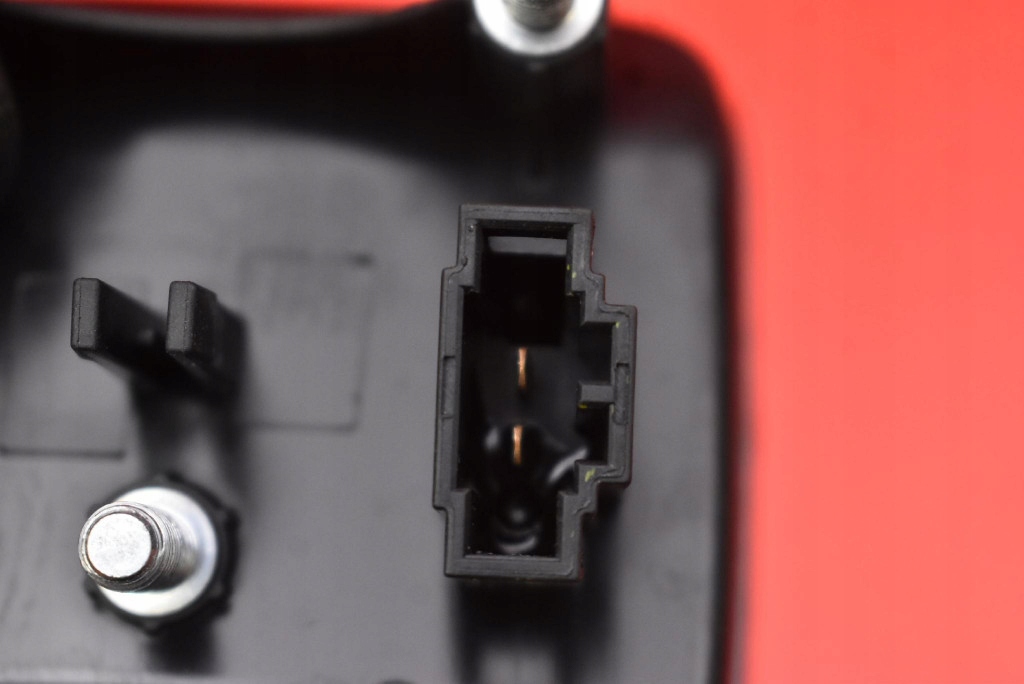 фото №7, Ручка крышки задняя задний эмблема 6j0827565a seat toledo 4 iv 12-20