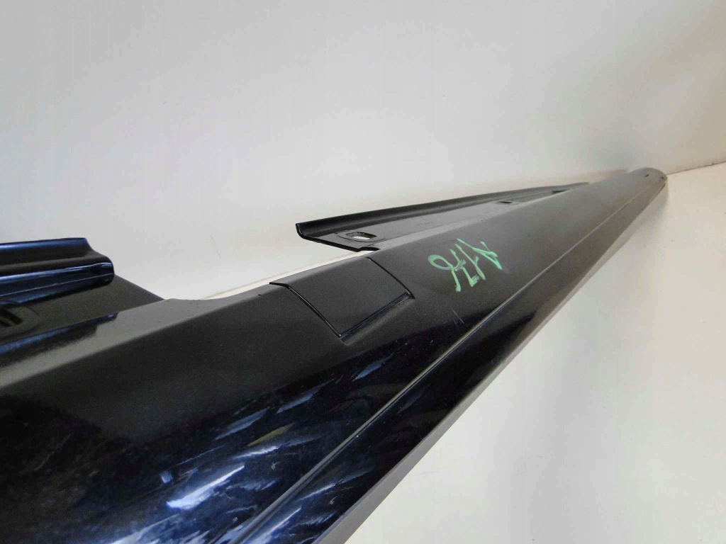 фото №7, Mercedes a klasa w176 176 amg молдинг поріг права