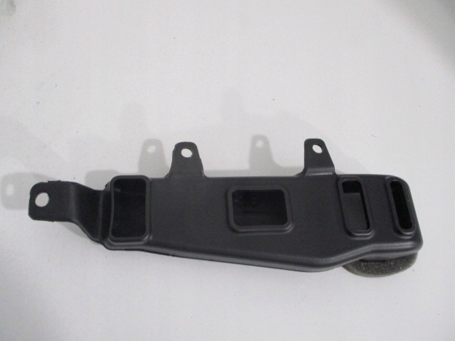 Peugeot rifter труба вентиляції кабіни 9819881880 Оригінал