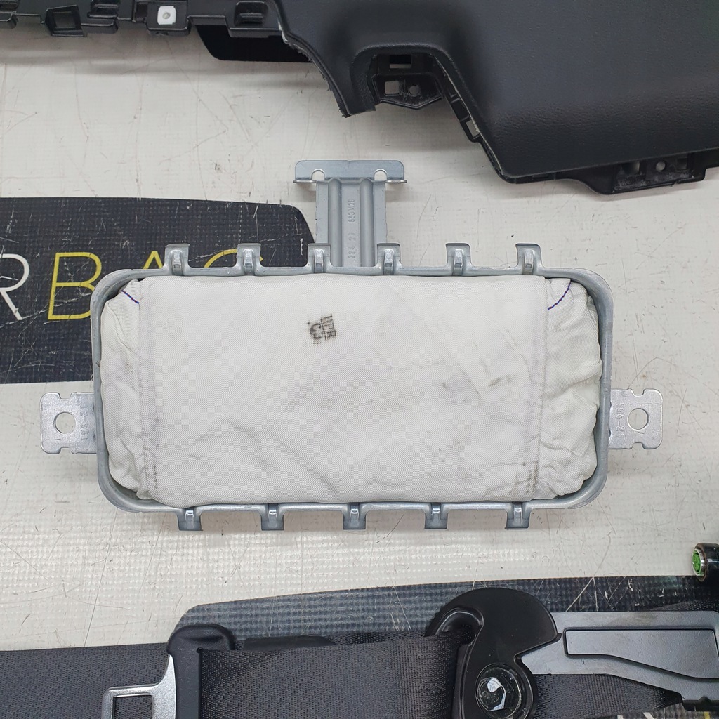 фото №7, Sportage v 5 механічна коробка передач панель приладів консоль подушки безпеки ремені подушка безпеки stare повернення