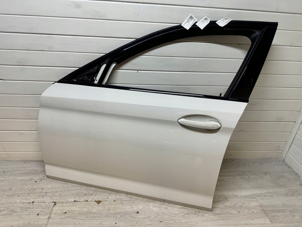 фото №1, Дверь левая передние перед bmw 5 g30 g31 цвет a300
