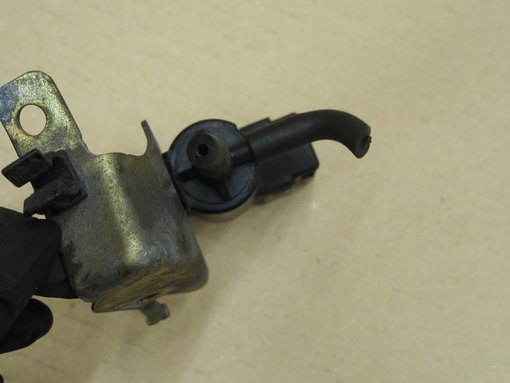 фото №9, Mazda 6 2.0 citd клапан вакууму k5t49091