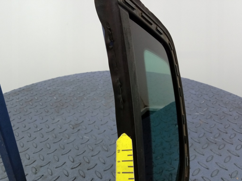 фото №4, Vw tiguan i 5n стекло кузовная задняя левая 08r