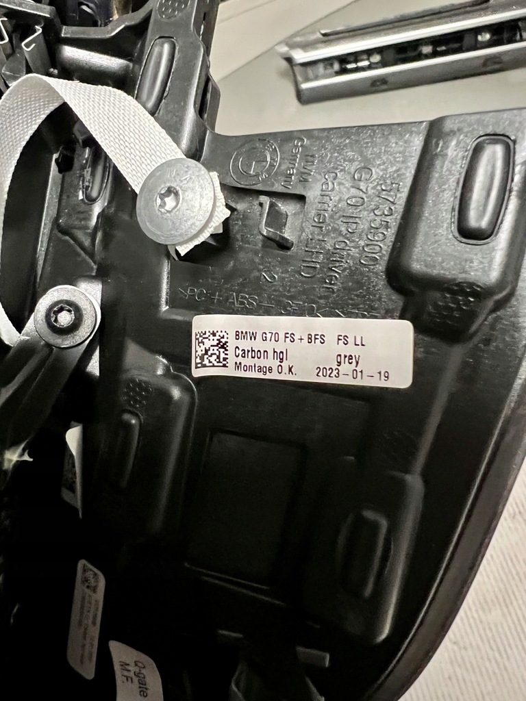 фото №8, Bmw g70 seria 7 декоры карбон dekor nowe kompet 7883381 карбон bmw