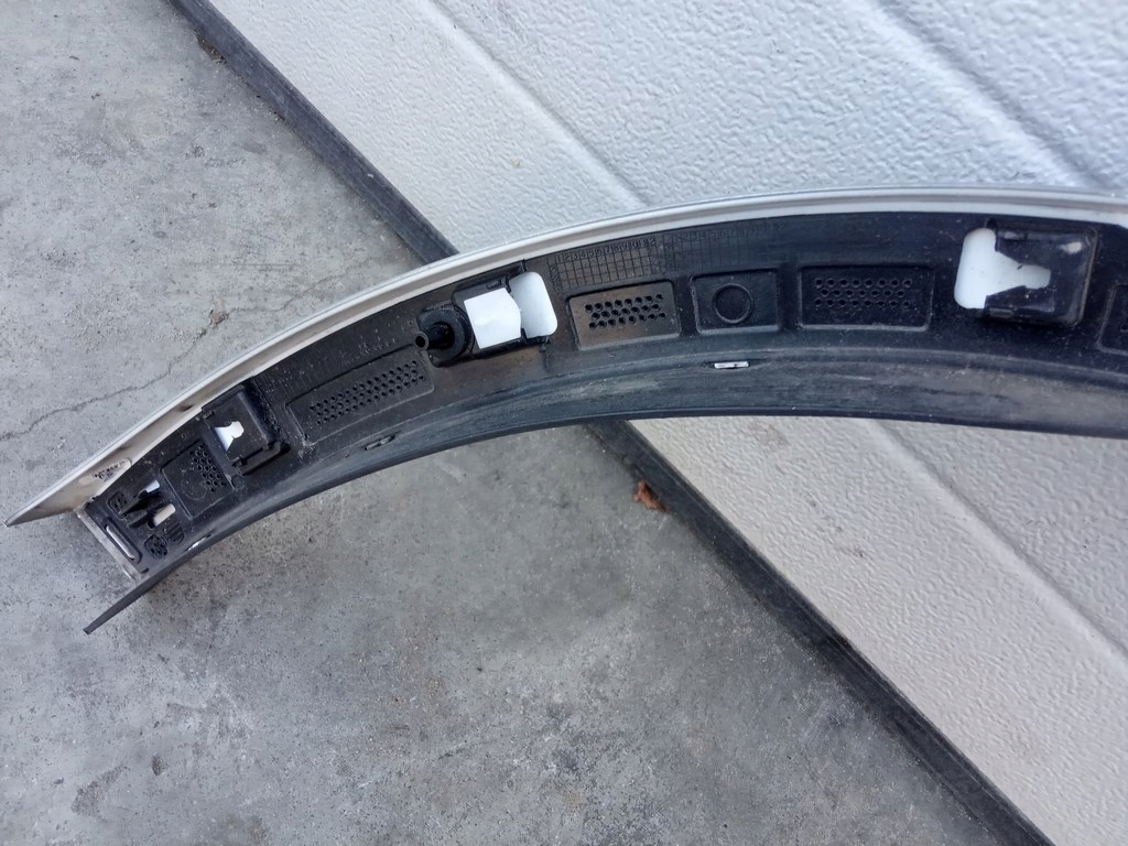 фото №9, Ford kuga mk3 st-line - молдинг крыла правый задняя