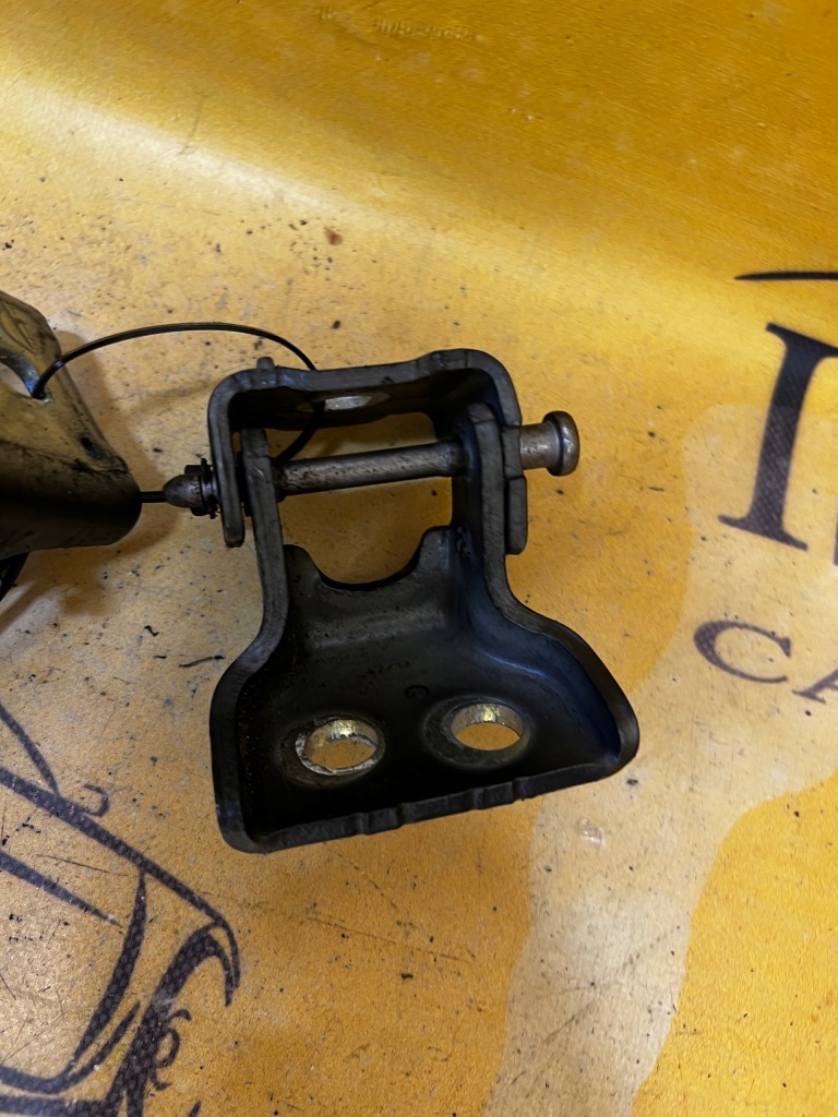 фото №3, Петли дверь правый перед peugeot 508 i rxh lift eeb