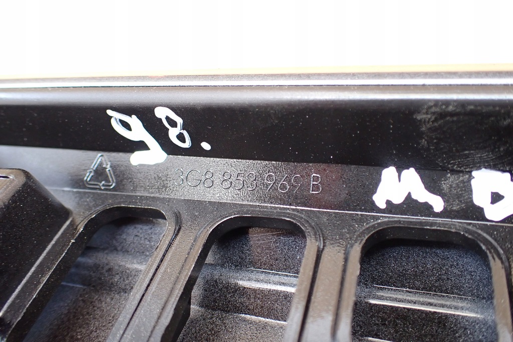 фото №11, Vw arteon ліва молдинг двері перед передні 3g8853969b