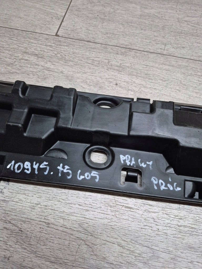 фото №6, 10945. bmw x5 g05 направляющая порог правый 7425460