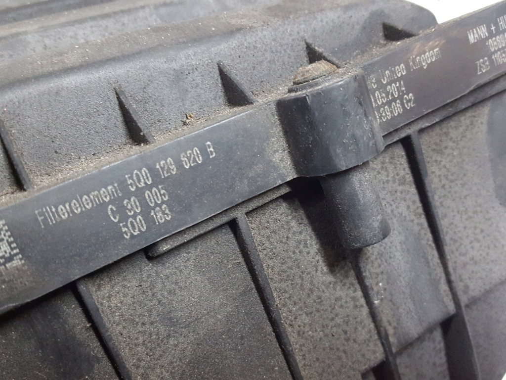 Octavia 3 iii 1.6 tdi clh корпус фільтра повітря в Україні