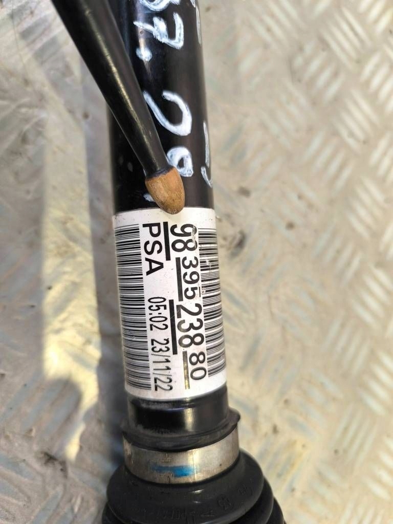 Приводной вал правая citroen jumpy peugeot expert toyota proace 1.5 b-hdi 9839523880 Доставка