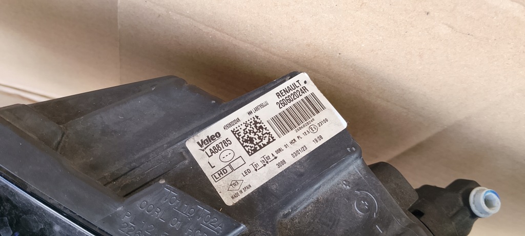 Фара передня ліва renault megane iv 4 рестайлінг  21-24rok full led 260602024r Зі Шроту