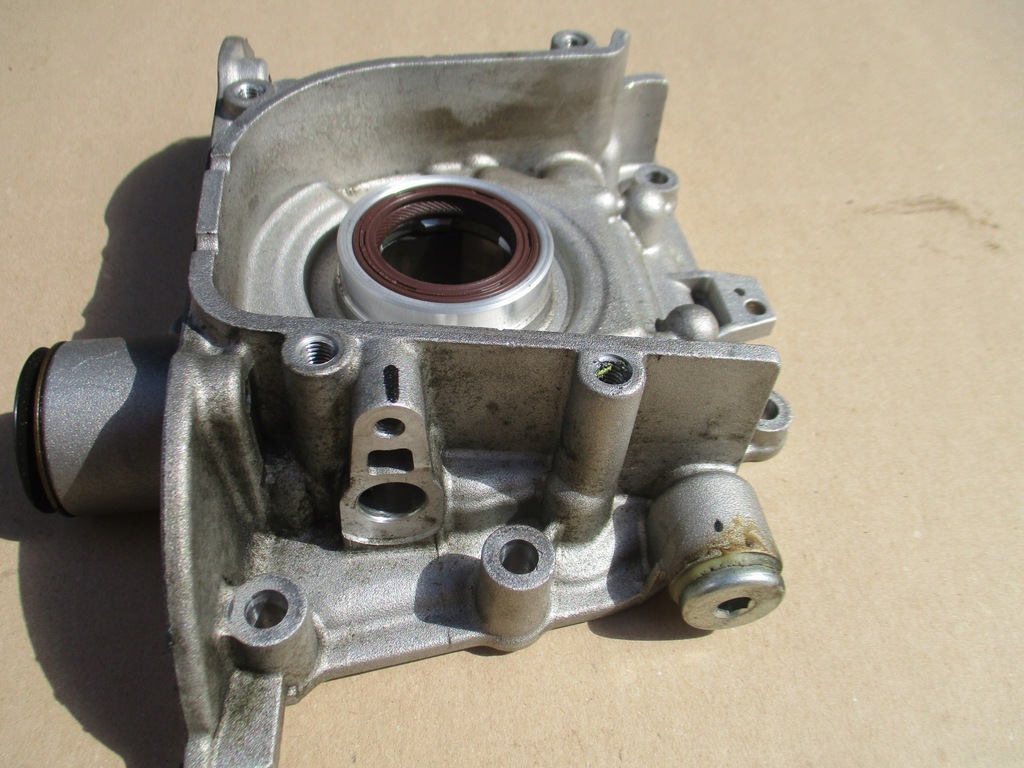 фото №3, Doblo tipo ii 2 renegate насос оливи 1.6 m-jet