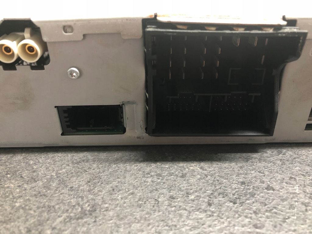 фото №4, Тюнер радио радио unit audi a7 4g0035053a