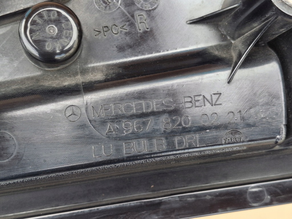 фото №10, Mercedes atego поворотник правый свет дневные a9678200221