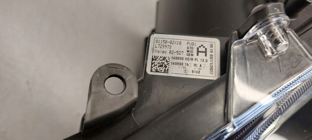 фото №9, Toyota corolla e21 xii hb kombi lift лампа лівий перед full led 81150-02x10