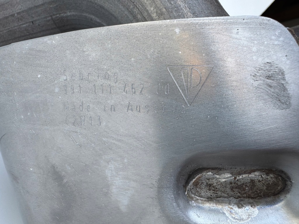 Гасник кінцевий вихлоп наконечник porsche carrera 911 991 99111146100 Доставка