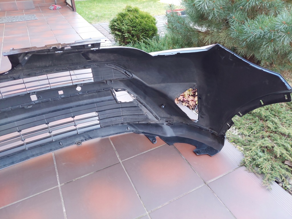 Бампер перед - toyota rav4 iv - рестайлінг  - 15-18 Недорого