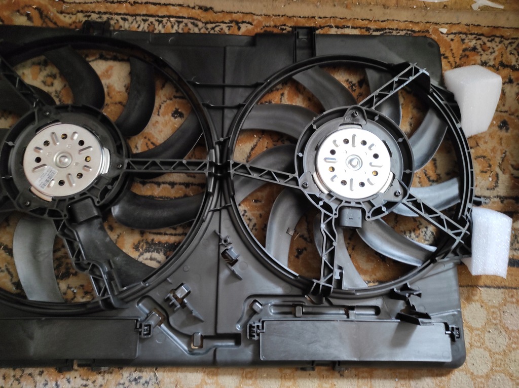 фото №5, Вентилятор з корпус audi a4 b8 2.0 tdi