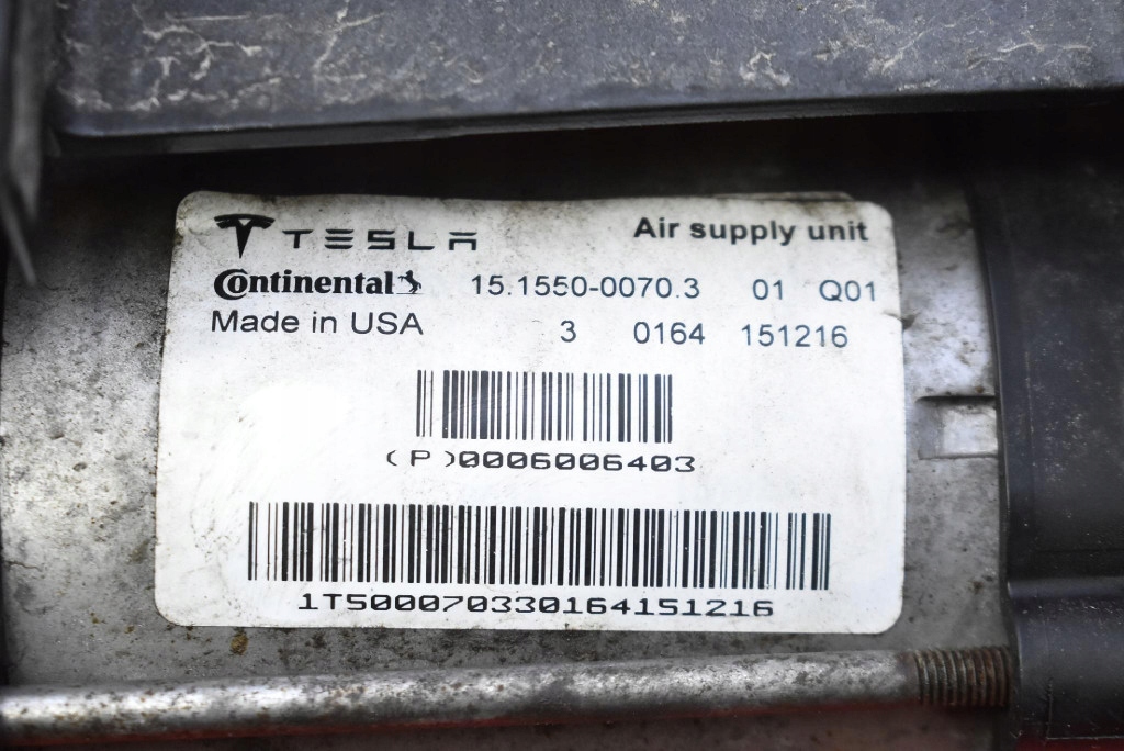 Насос компрессор подвеска 0006006403 tesla model s performance 772 km Киев